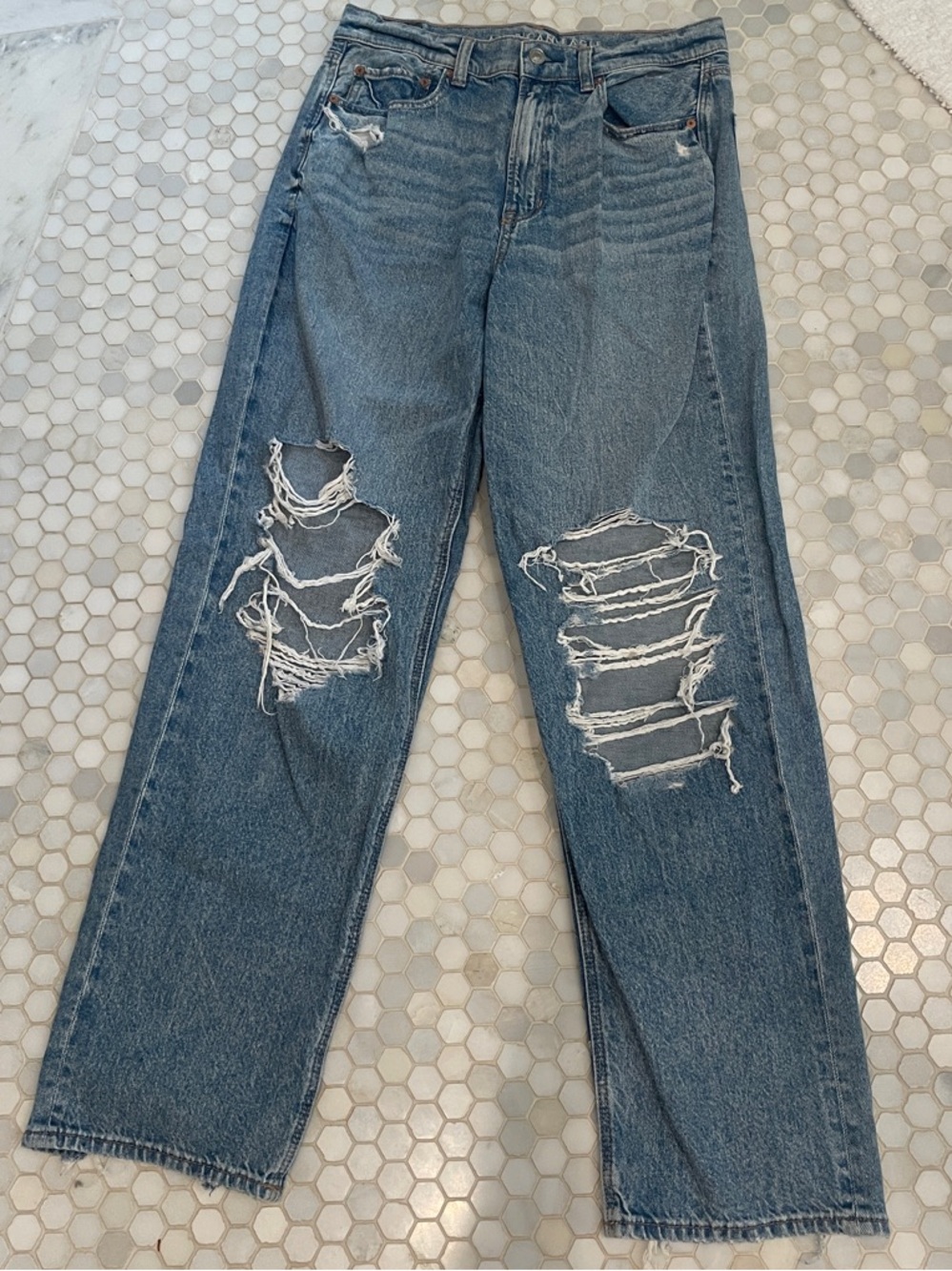 American Eagle Outfitters Distressed Straight Leg Jeans - Denim Blue
